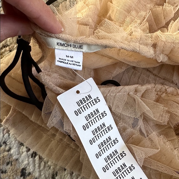 Kimchi Blue Beige Textured Blouse with Black Tie - Picture 4 of 4